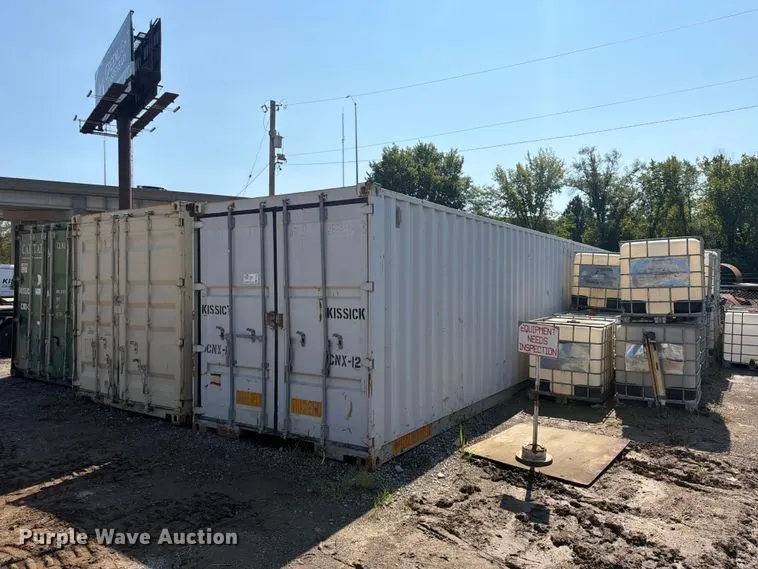 Connex storage container of Euclid parts