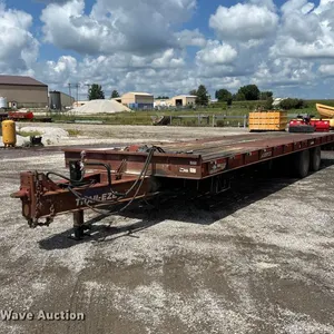 1997 Dakota Mfg. PDLX20TC31 tilt deck equipment trailer