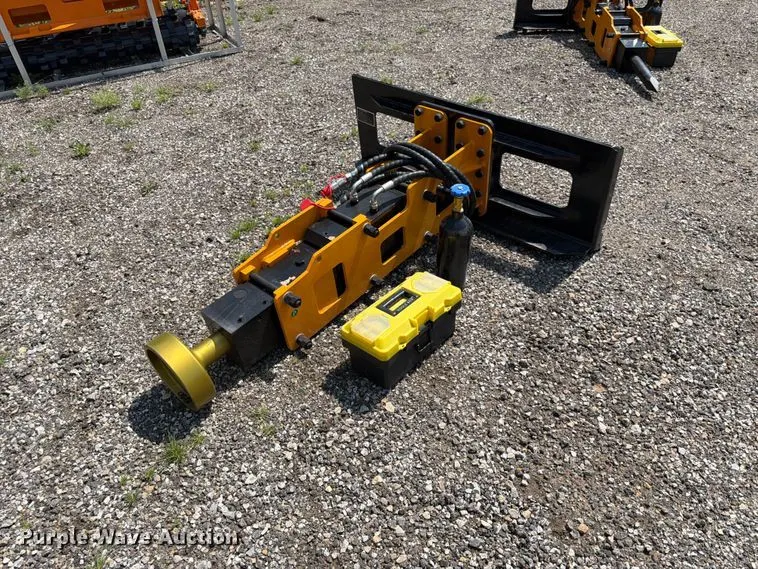 2026 D680 skid steer pile hammer