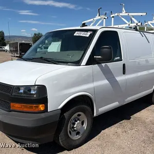 2021 Chevrolet Express 2500 van