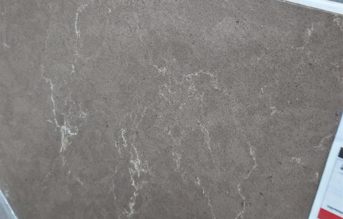 (4) Assorted 1/2 Sized Quartz Slabs
UNRESERVED
