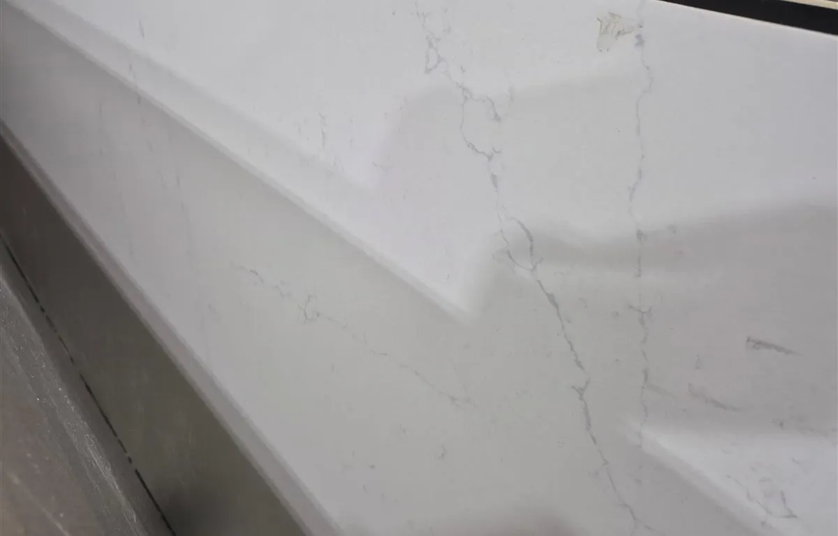 (4) Assorted 1/2 Sized Quartz Slabs
UNRESERVED