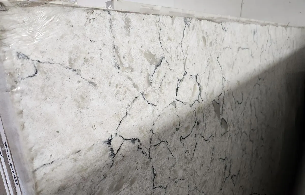 Quartz Slab
UNRESERVED
