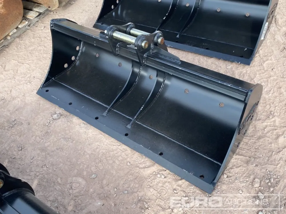 Unused JCB 48" Ditching Bucket 35mm Pin to suit Mini Excavator