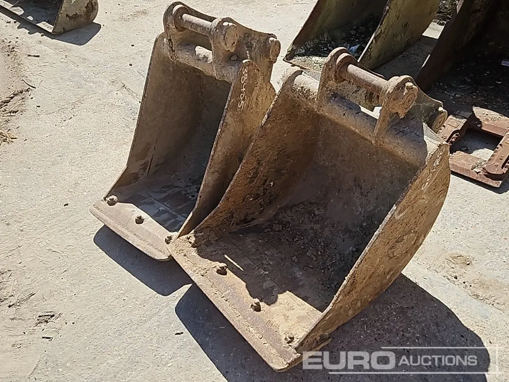 Strickland 24", 18" Digging Bucket 45mm Pin to suit 4-6 Ton Excavator