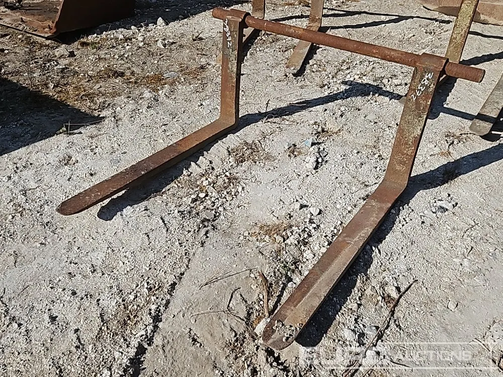 Fork Bar & Forks to suit Telehandler