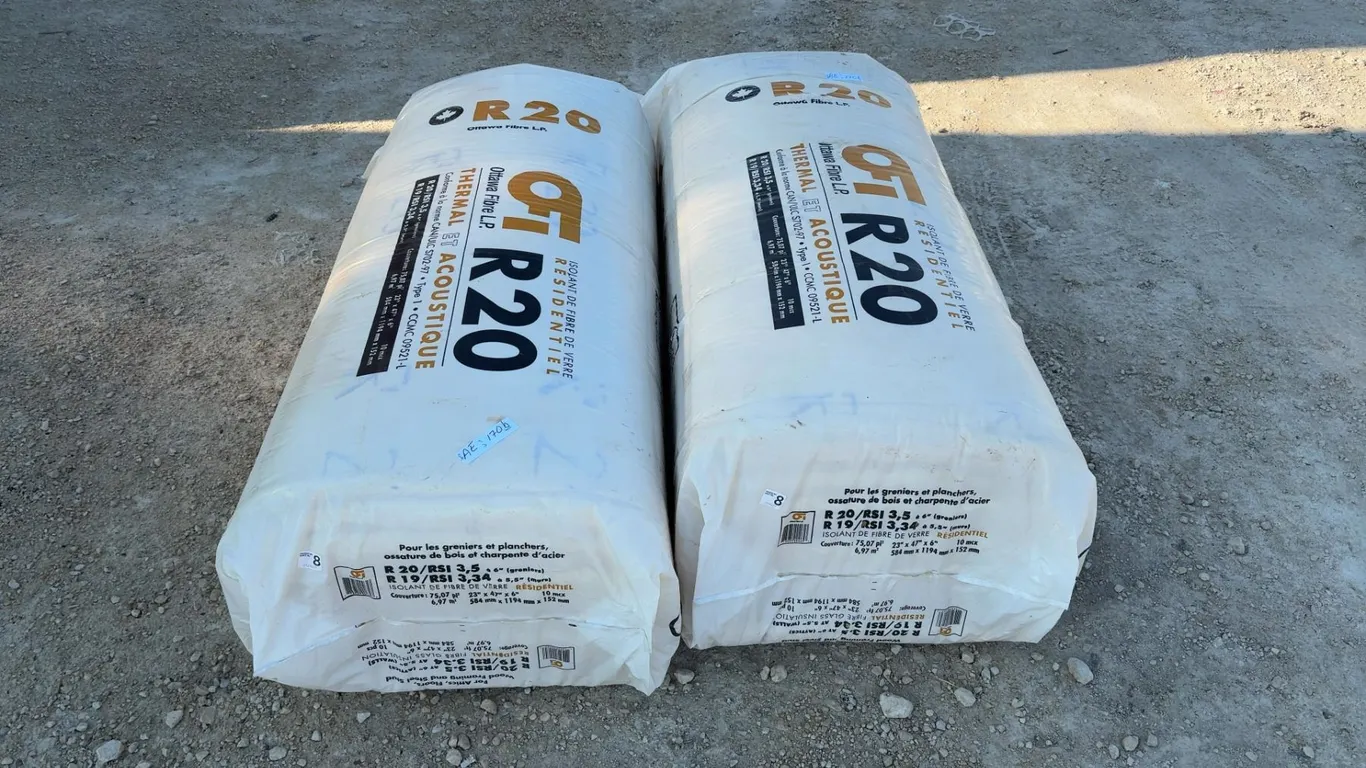 2 Bags Ottawa Fibre L.P. R20 Residential Thermal and Acoustic Fiberglass Insulation, 23” x 47” x 6”