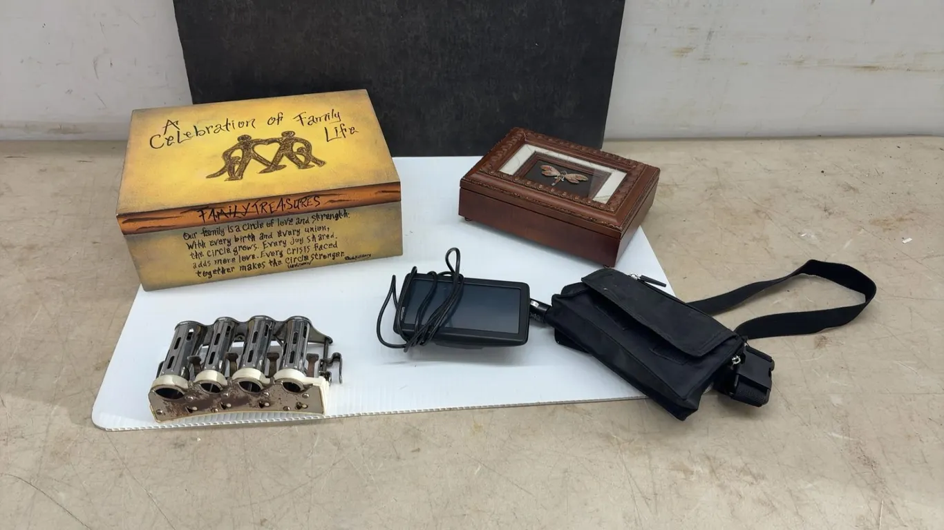 "A Celebration of Family Life" Wooden Keepsake Box, Dragonfly Jewelry Box, GPS, Small Jewelry Box