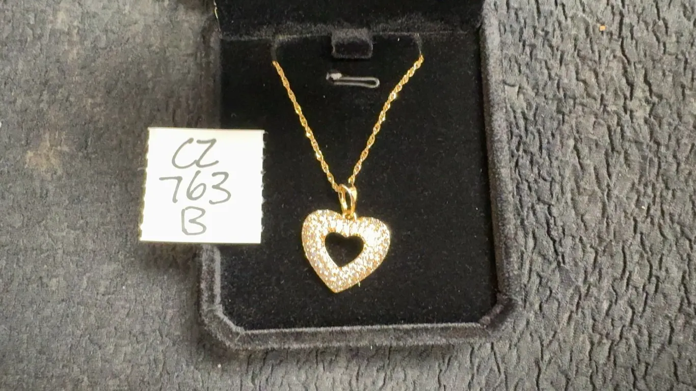 18K Gold Plated 25.0mm Simulated Diamond Heart Cluster Necklace - 18” Long