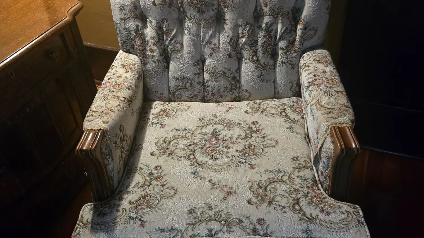 Vintage Chair with Wooden Legs and Arm Ends-Pickup offsite in Prince Albert, SK