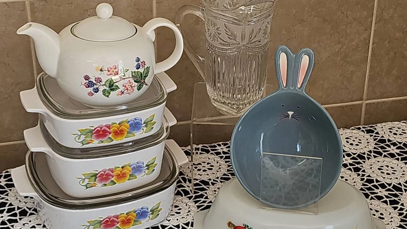 Kitchenware Lot with Floral Teapot, Baking Dishes, and Pitcher