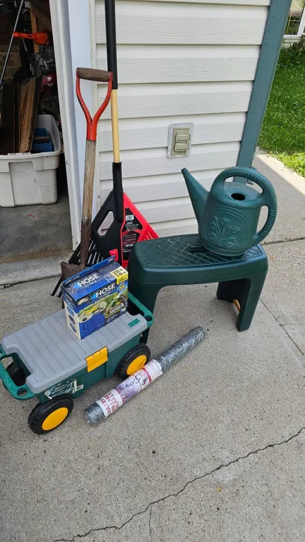 Garden Tools, Hose, Watering Can, Cart & Wire