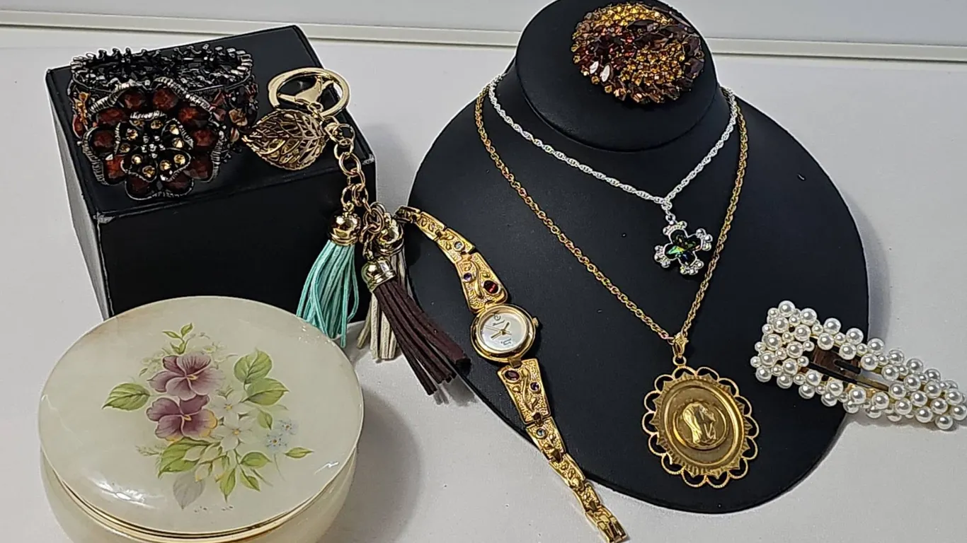 Jewellery Lot: Lucerne Watch, Brooches, Two Necklaces, Bracelet & Trinket Box