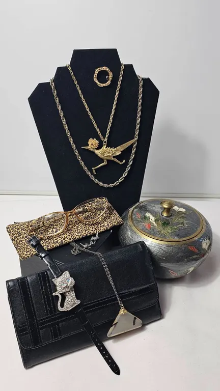 Costume Jewellery, Eyeglasses, Purses, and Lidded Bowl