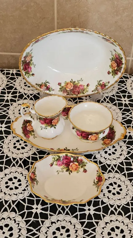 Royal Albert Old Country Roses China Serving Set, England