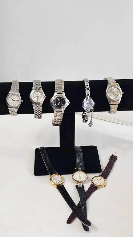 Women's Wristwatch Lot, 8 Pieces, Metal and Leather Bands