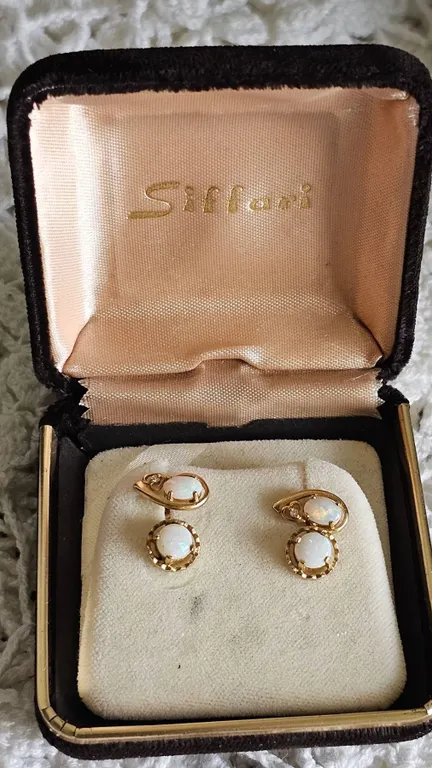 Siffari 14K Yellow Gold Opal Earrings, 3.24 Grams