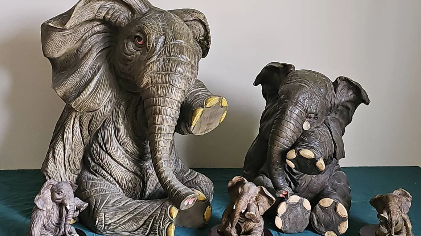 Rubys Collection Elephant Figurine Set, 5 Pieces