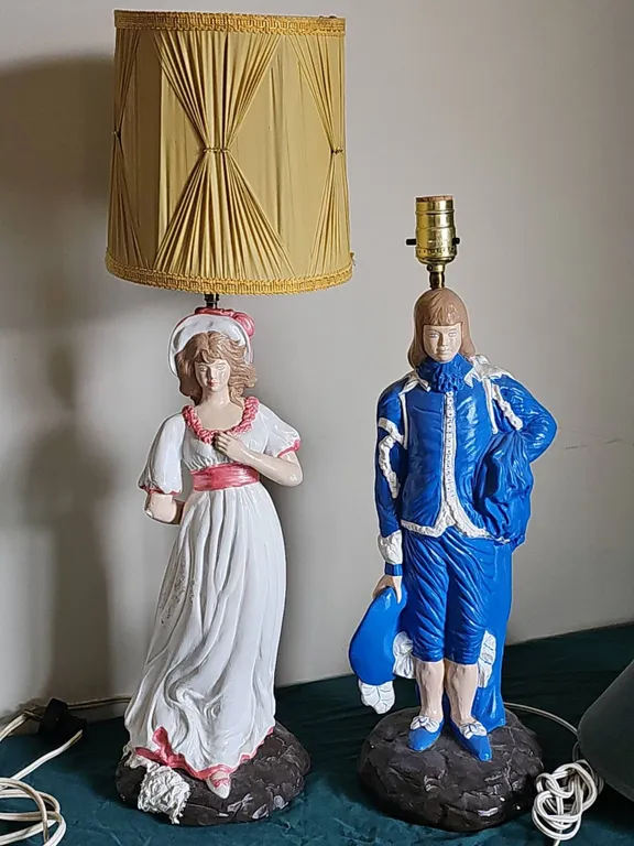 Figurine Table Lamps With Shades