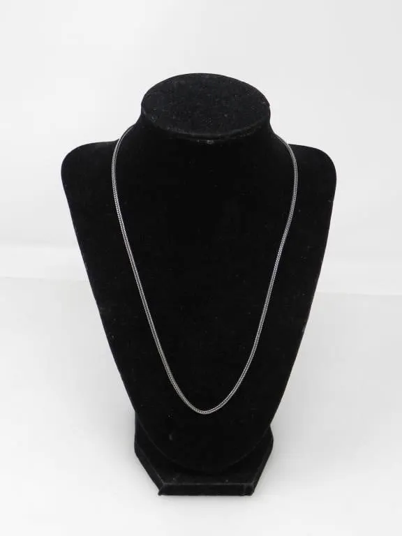 925 SILVER CHAIN W/ HOOK CLASP 11.20g