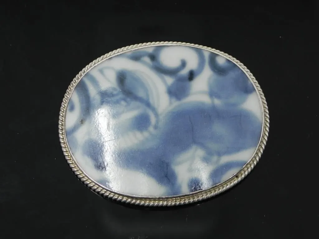 925 SILVER MING DYNASTY POTTERY BROOCH 24.13g