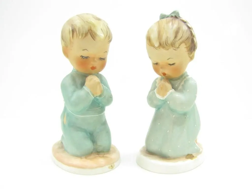 2 GOEBEL W. GERMANY "CHILDS PRAYER" FIGURINES