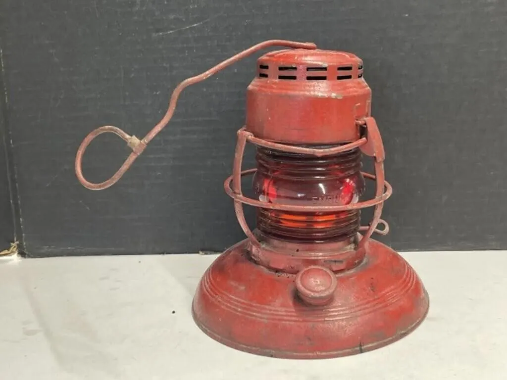Embury No.40 Traffic Gard Lantern with Red Glass