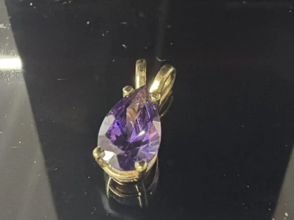 14kt Gold Pear Cut Amethyst Pendant