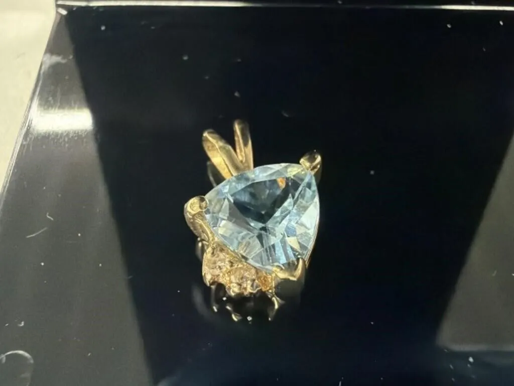 10kt Gold Blue Topaz & Diamond Pendant