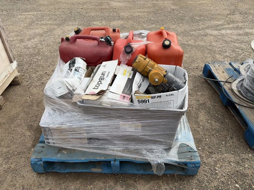 Pallet of Air Nailer, Nails, LED Lights & More