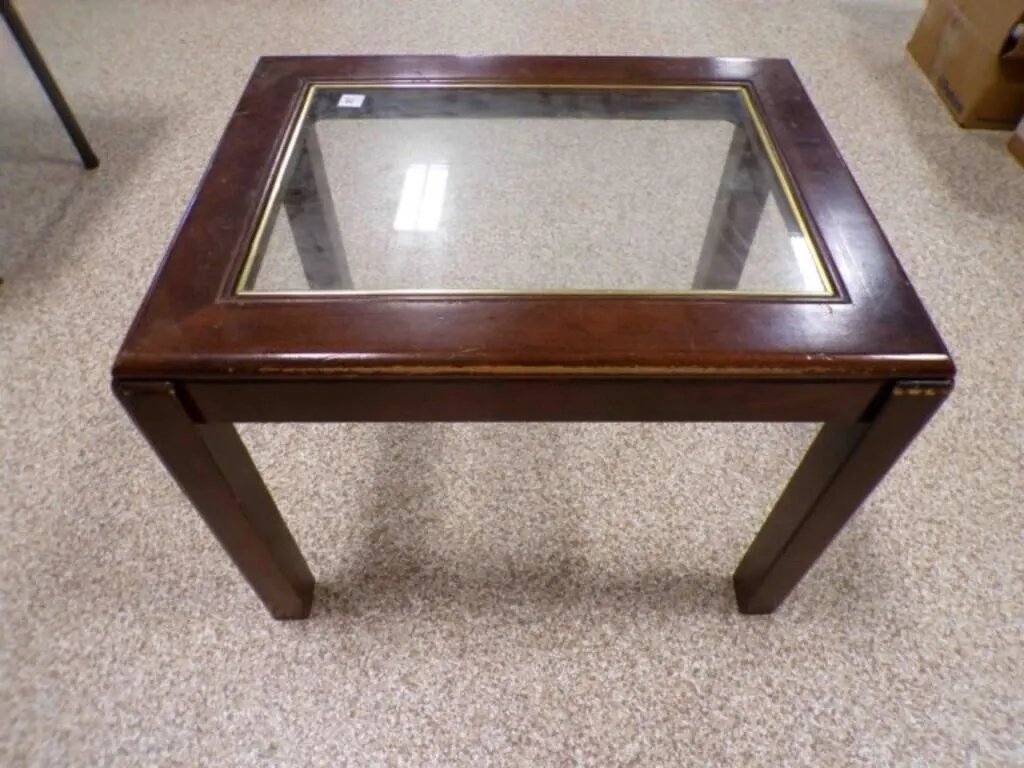 Side Table w/Glass Top Insert - 20" X 26" X 20"