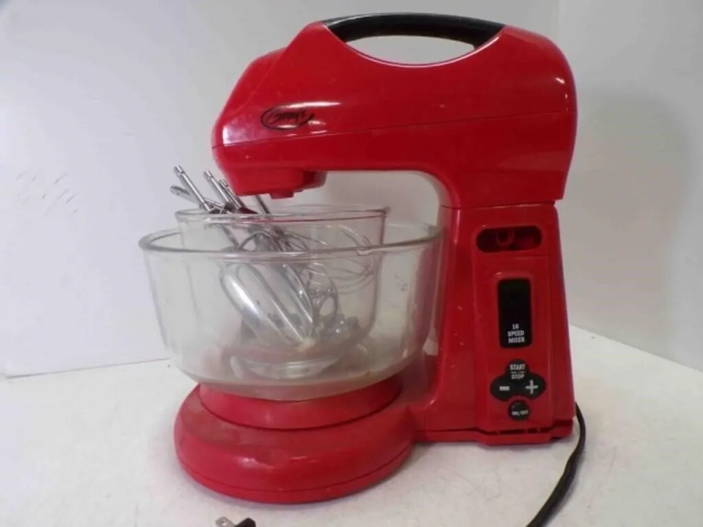 Red Ginny's 16 Speed Electronic Stand Mixer w/2