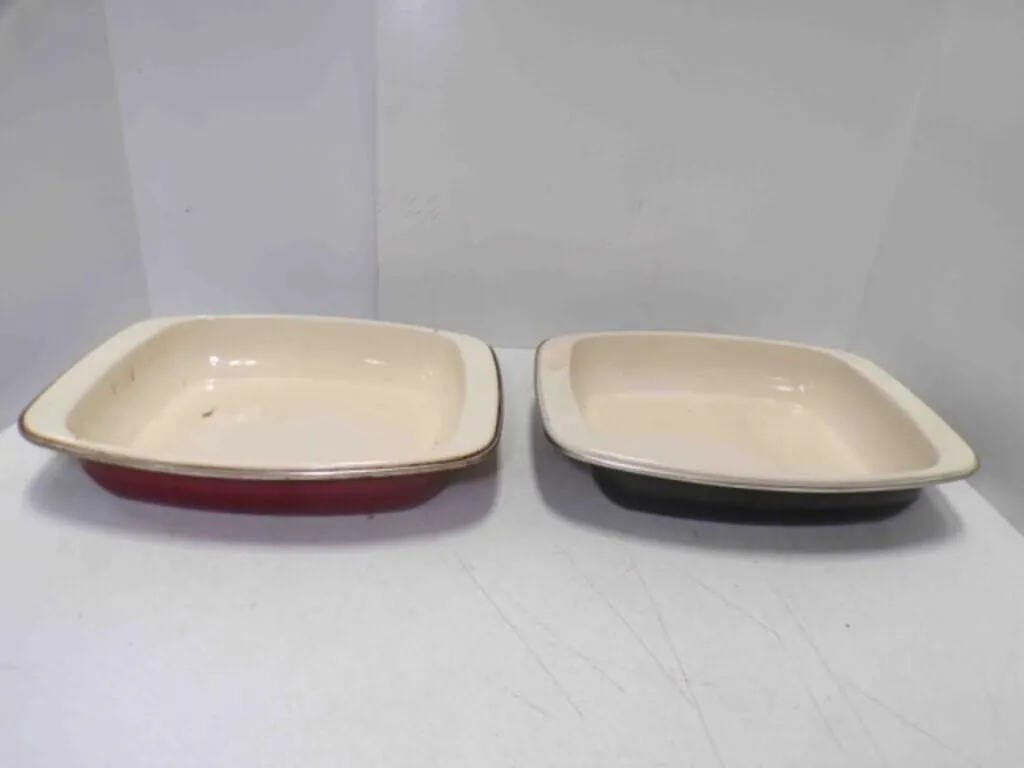 2 Large Enamelware Paula Deen Lasagna Baking