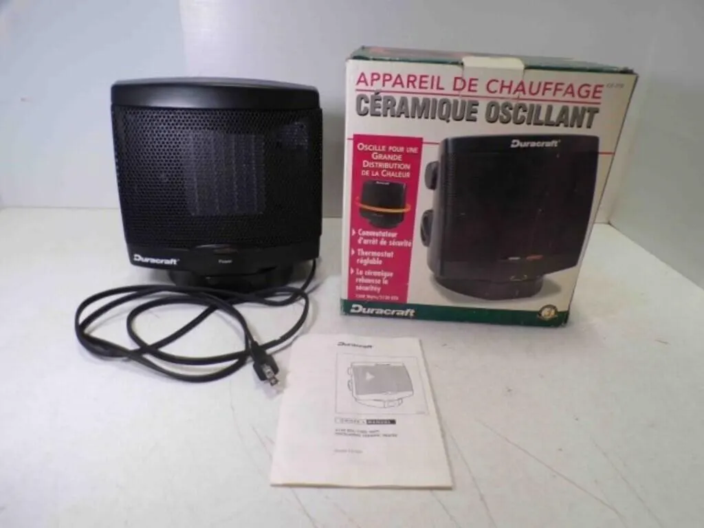 Duracraft Oscillating Ceramic Heater Powers ON