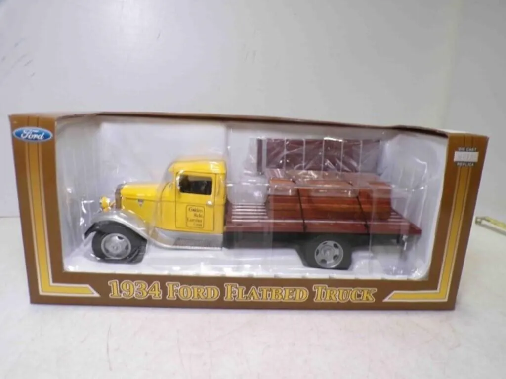 2004 Crown Premiums Die Cast Metal Replica 1934