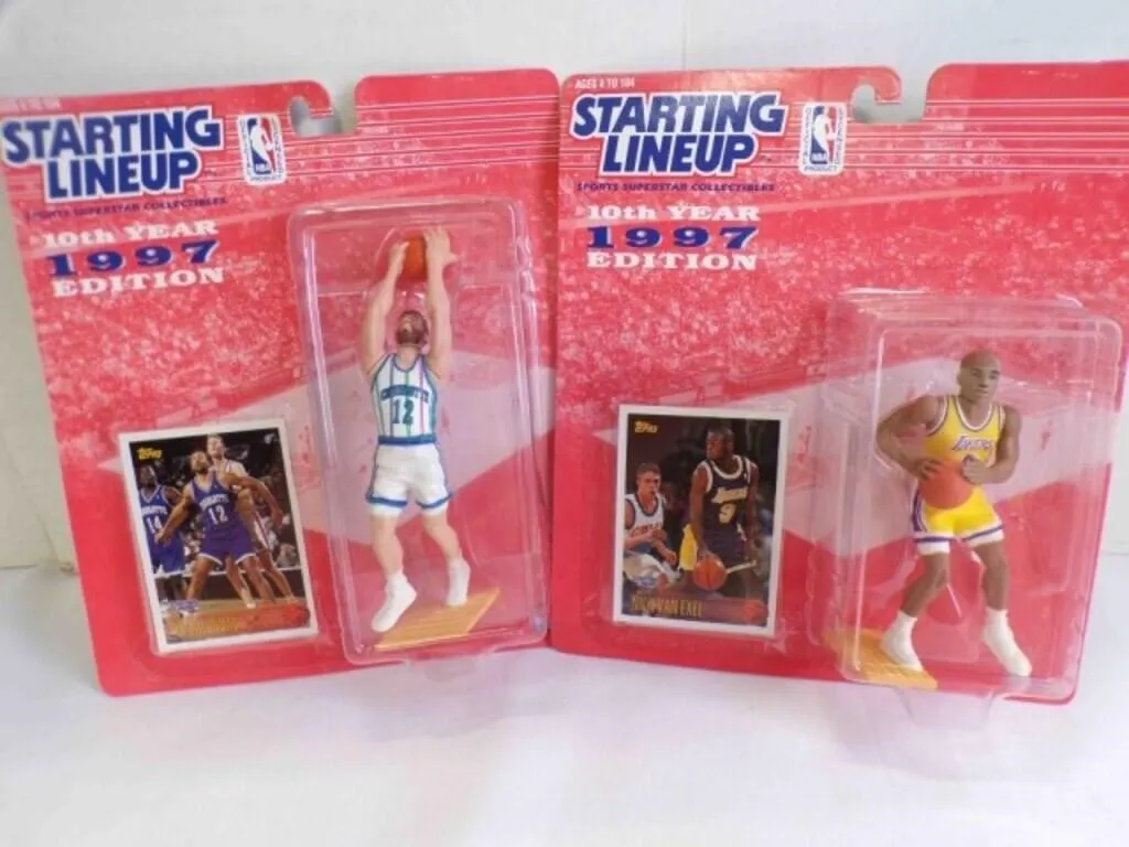 2 1997 Starting Lineup NBA Basketball Figurines