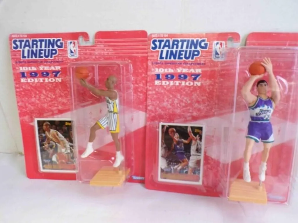 2 1997 Starting Lineup NBA Basketball Figurines