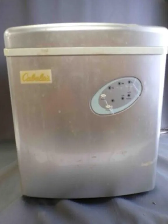 Cabela's Countertop Ice Maker Model # 54-1000