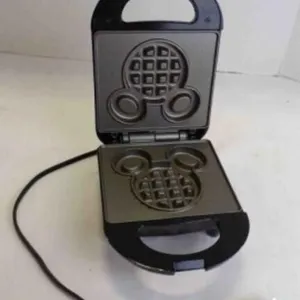 Disney Mickey Mouse Silhouette Mini Waffle Maker