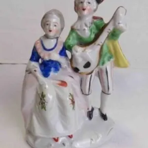 Vintage Occupied Japan Victorian Couple Figurine