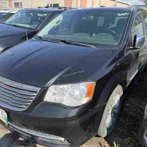 2015 Chrysler Town & Country SN:2C4RC1JG7FR740420