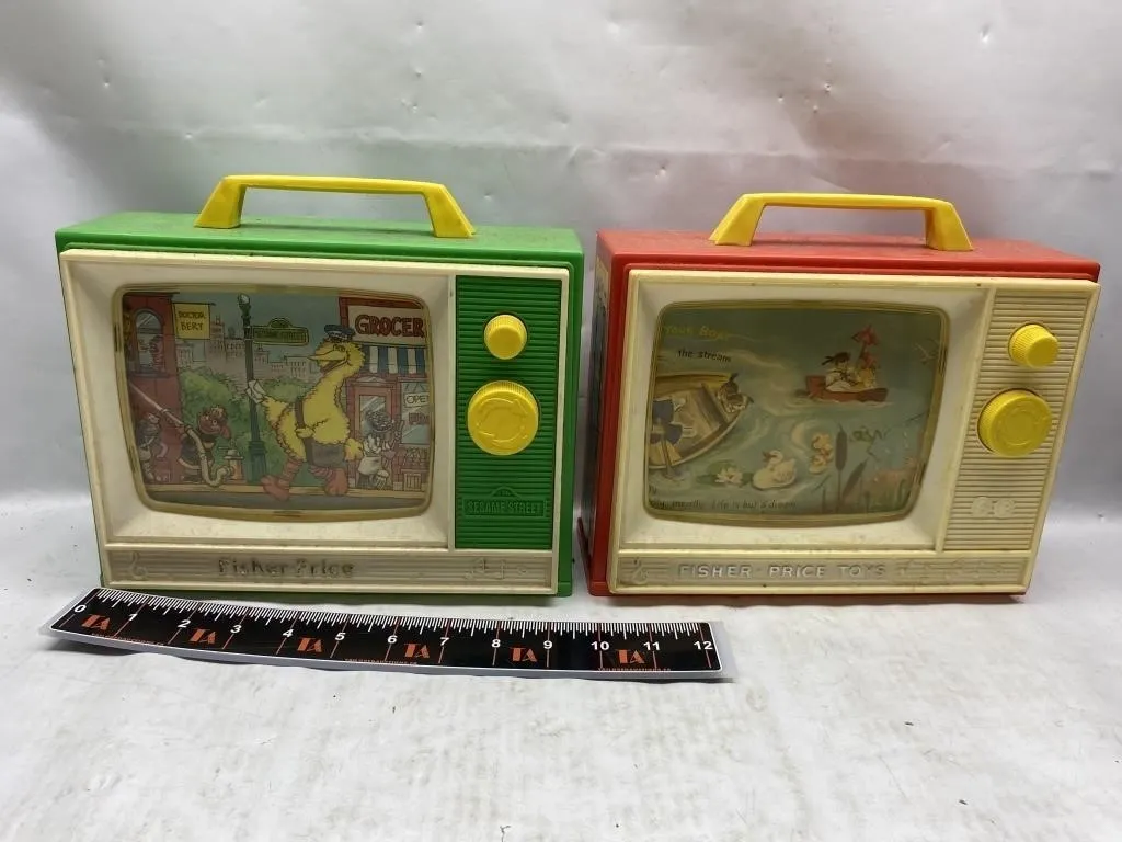 Fisher-Price Giant Screen Music Box TVs (2)
