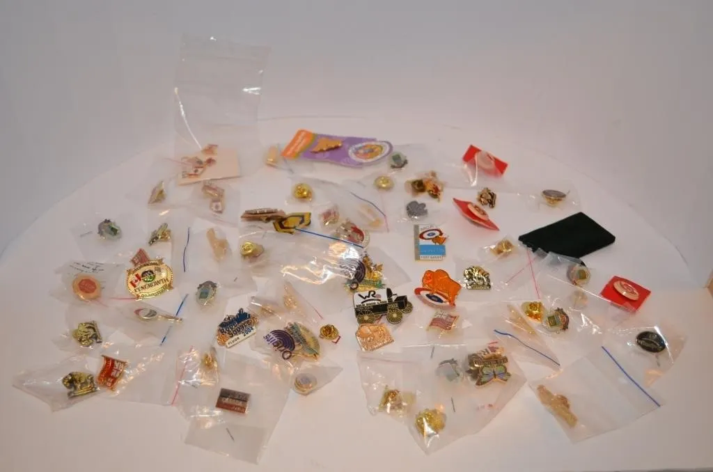 Collection of assorted vintage lapel and tack pins