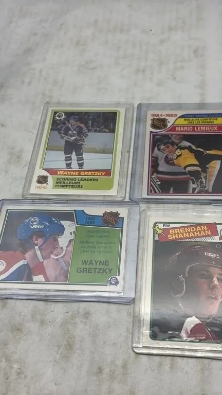 1980s NHL Hockey card lot Gretzky Lemieux