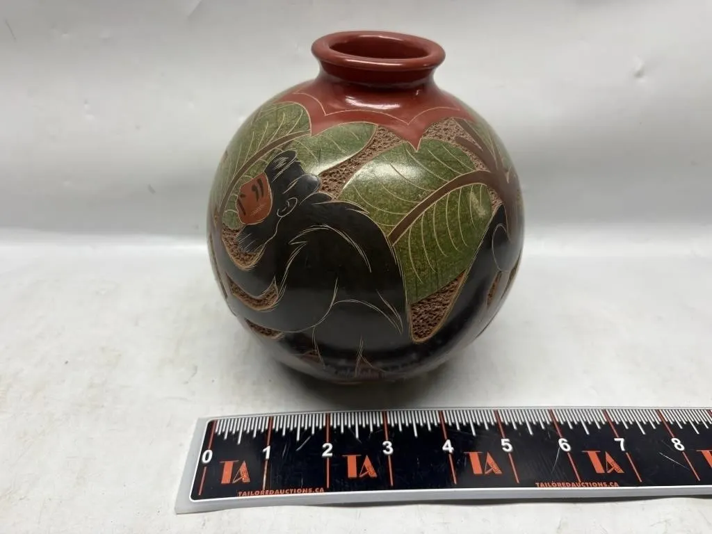 Hand-painted Nicaraguan pottery vase, monkey &
