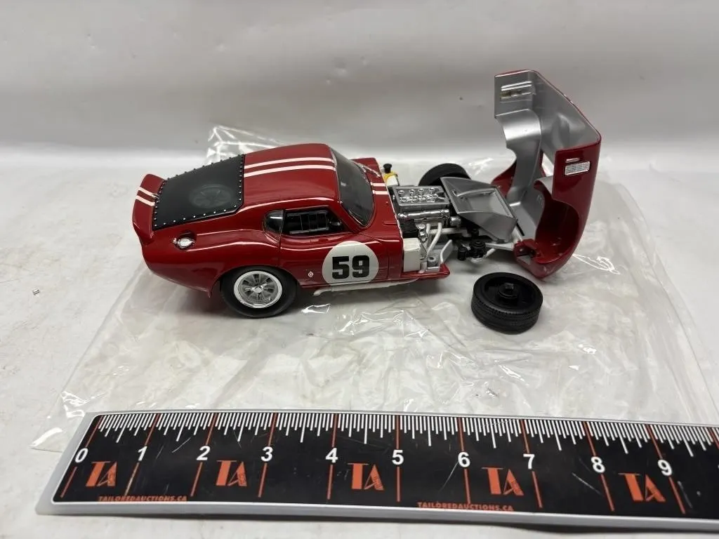 1:18 Shelby Daytona Coupe #59 Diecast Model Car