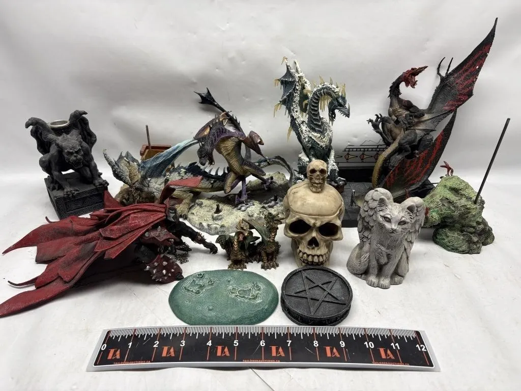 Fantasy dragon, gargoyle & skull figurine