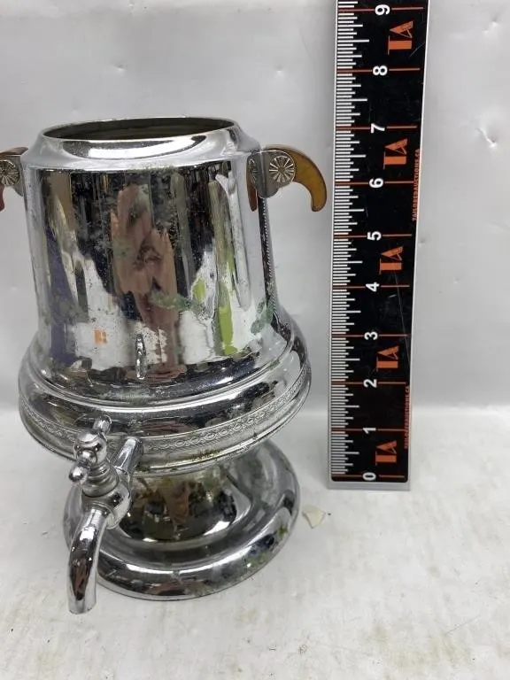 Chrome Beverage Urn with Spigot
