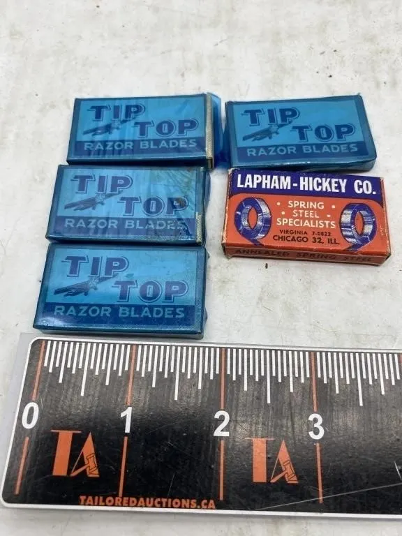 Tip Top Razor Blades (4) & Lapham-Hickey Spring