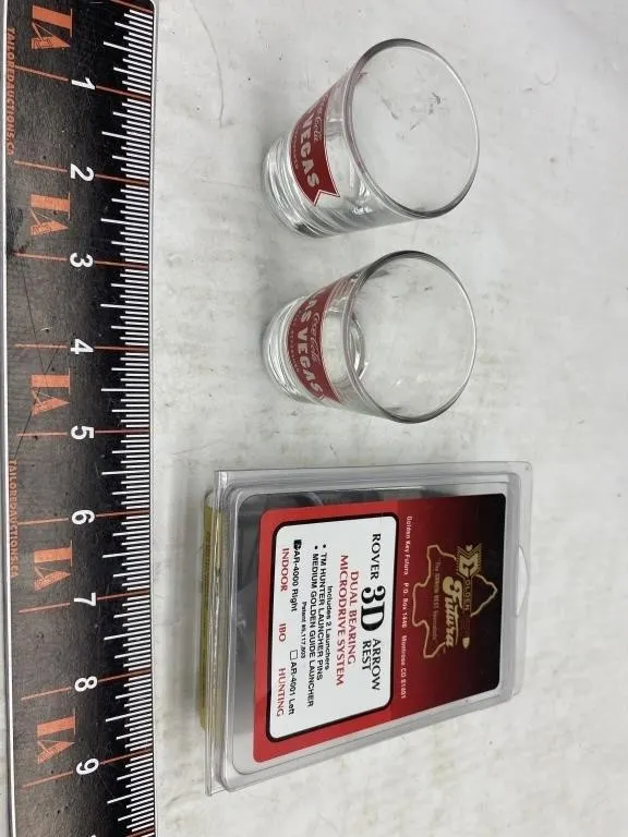 Coca-Cola Las Vegas Glasses & 3D Arrow Rest